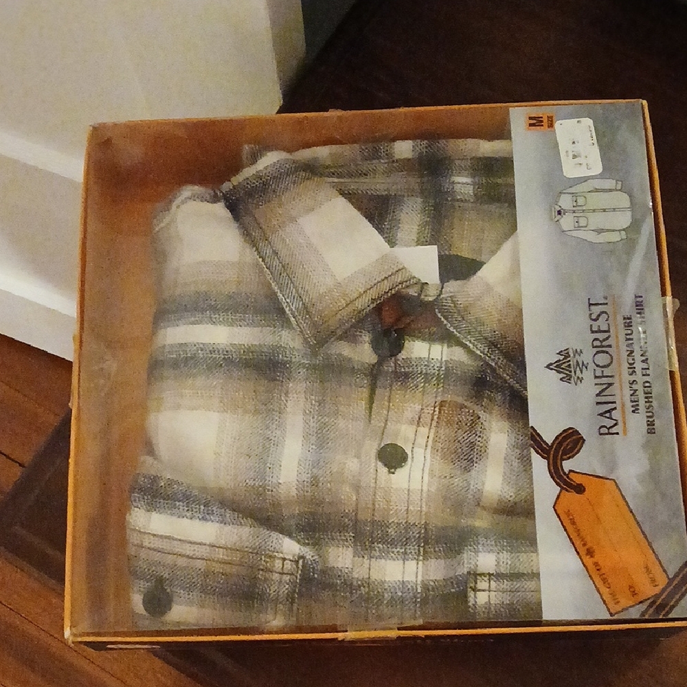 NEW Rainforest Checkered Shirt in Brown and Cream Size M